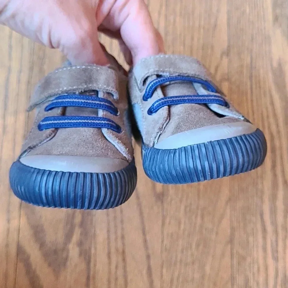 Stride rite boys walkers size 4M